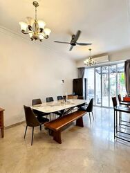 Holland Grove Road (D10), Terrace #573746821